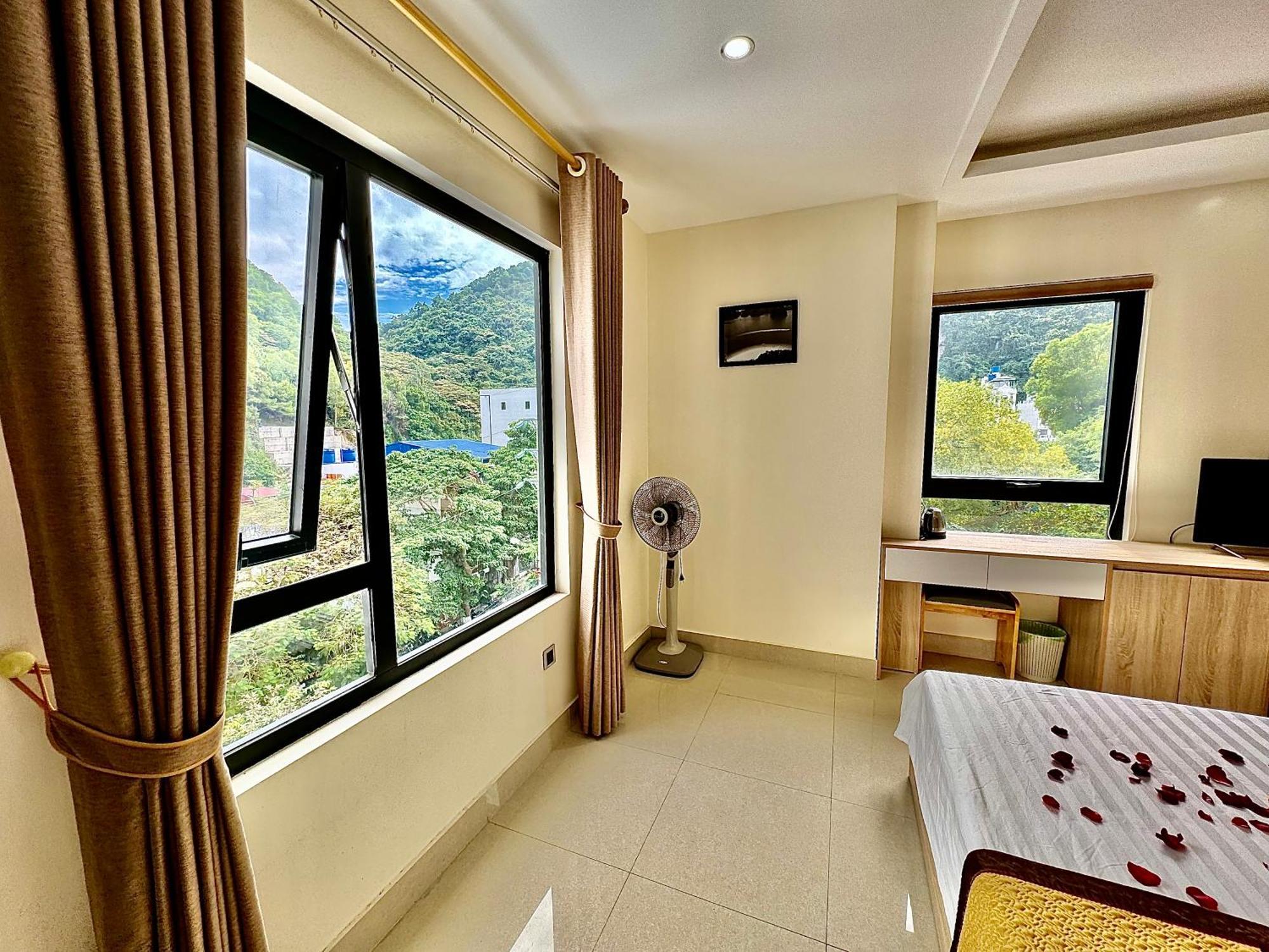 Sunflower Catba Hotel Dong Khe Sau Eksteriør billede