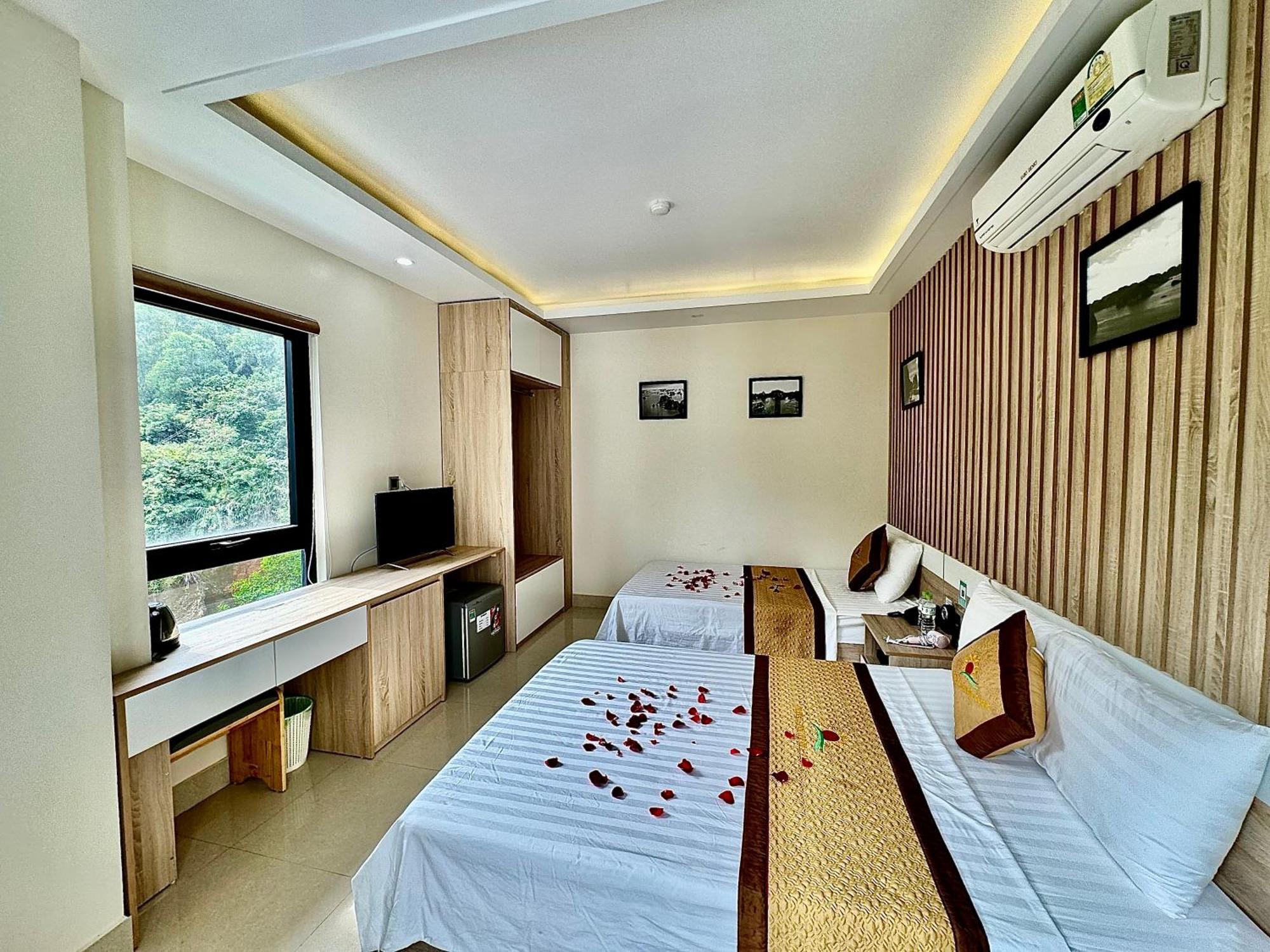 Sunflower Catba Hotel Dong Khe Sau Eksteriør billede