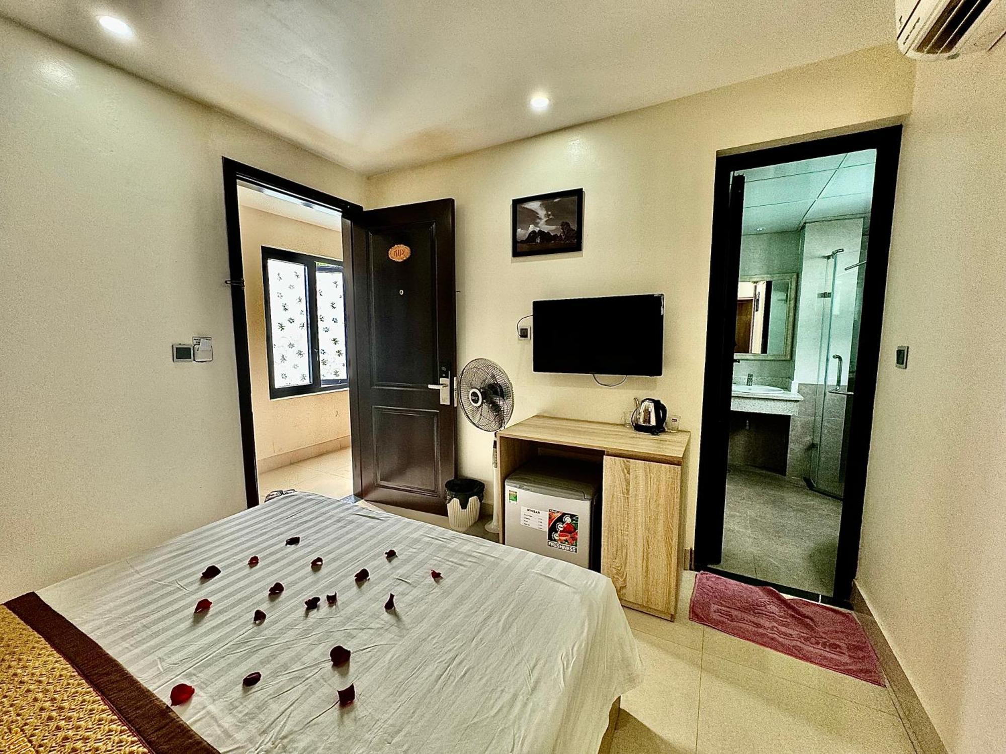Sunflower Catba Hotel Dong Khe Sau Eksteriør billede