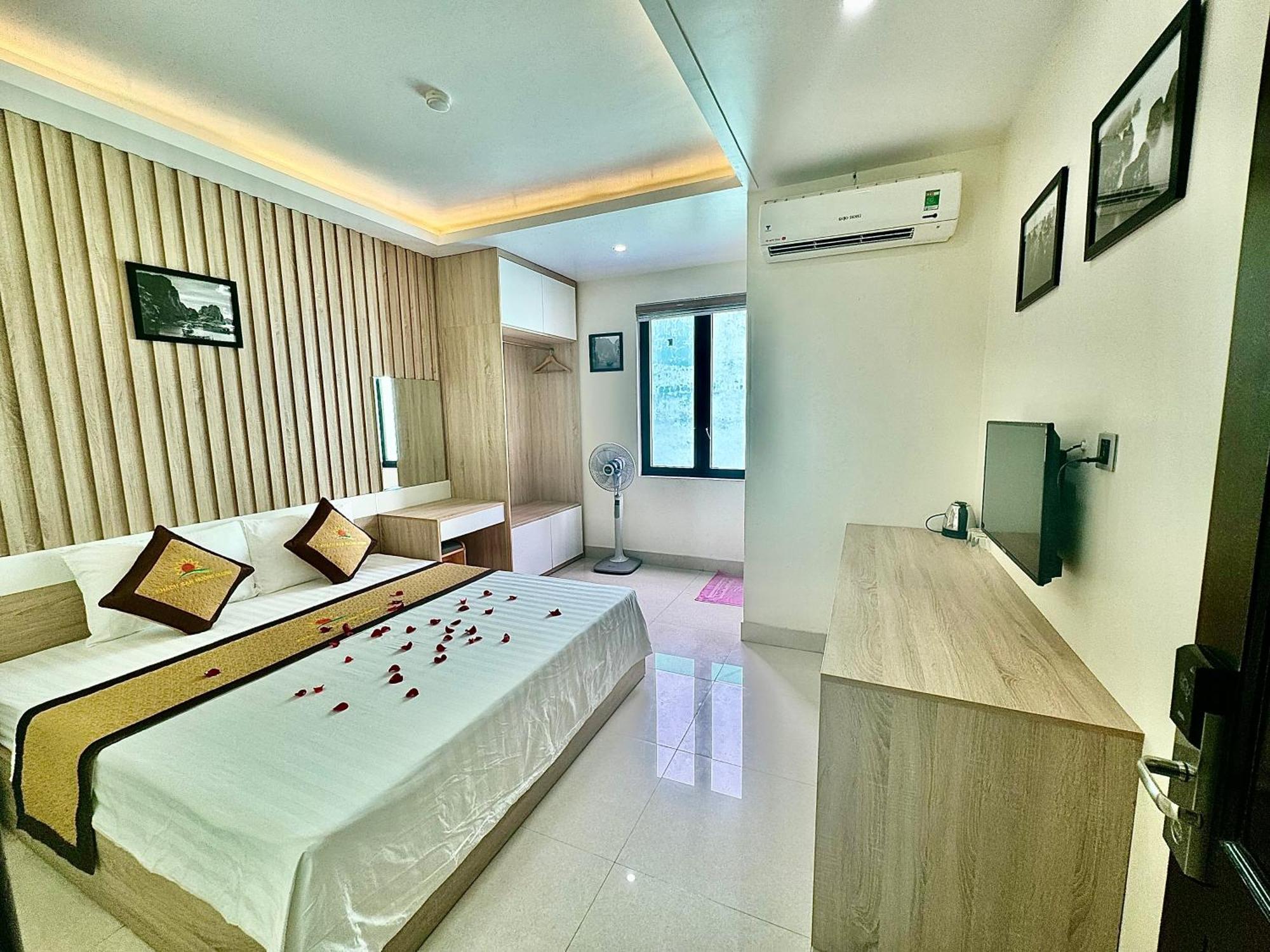 Sunflower Catba Hotel Dong Khe Sau Eksteriør billede