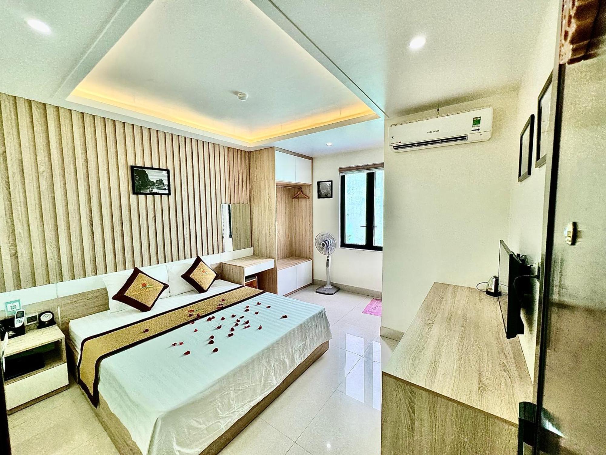 Sunflower Catba Hotel Dong Khe Sau Eksteriør billede