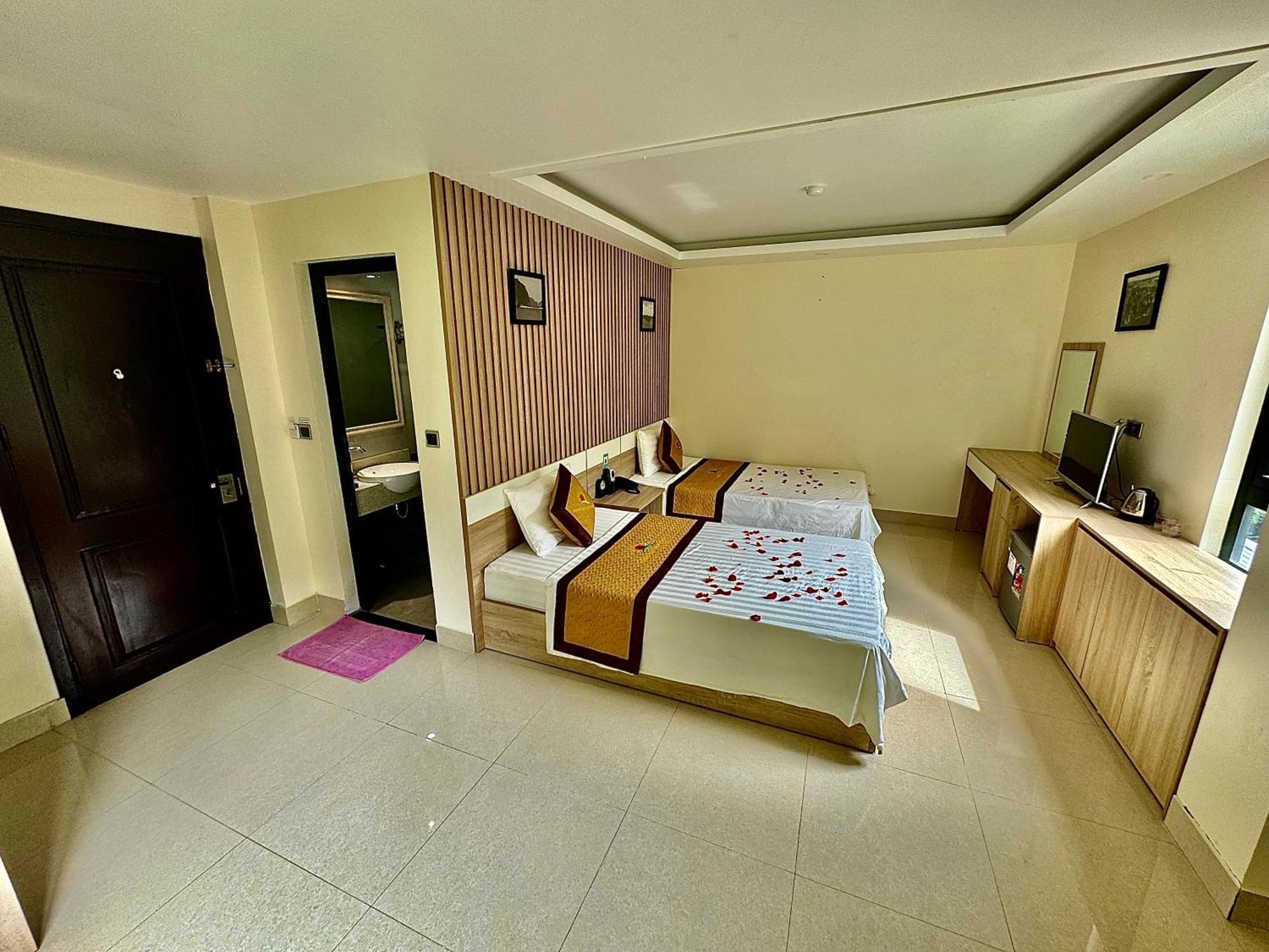 Sunflower Catba Hotel Dong Khe Sau Eksteriør billede